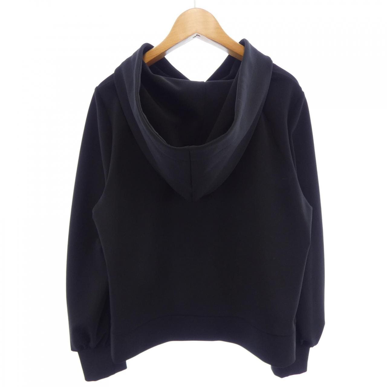 トゥービーシック TO BE CHIC パーカー