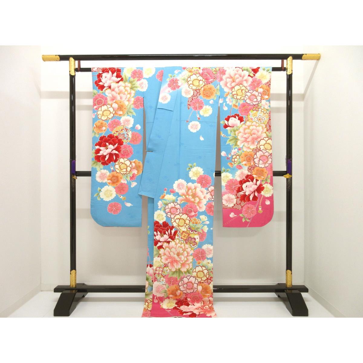 Furisode Yuzen gold color processing with embroidery