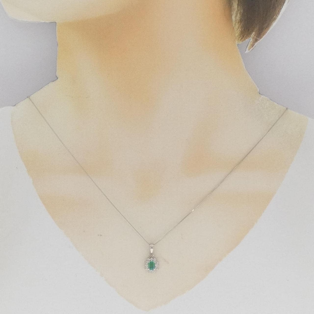 PT Emerald Necklace 0.28CT