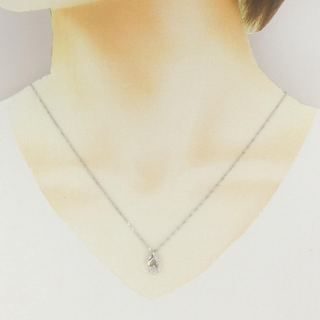 PT900/PT850 フラワー ダイヤモンド ネックレス 0.20CT