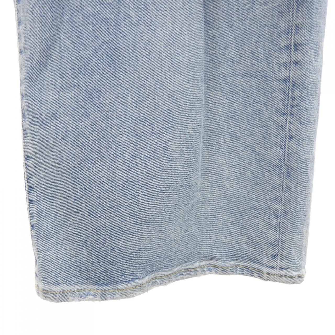 ディースクエアード DSQUARED2 S72LB0225 ジーンズ