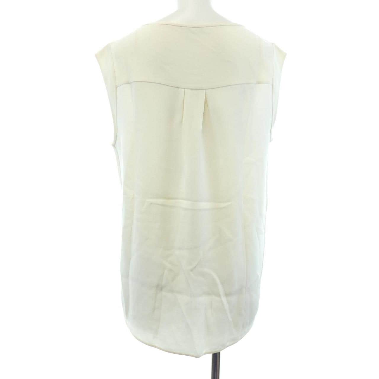ロロピアーナ Loro Piana トップス