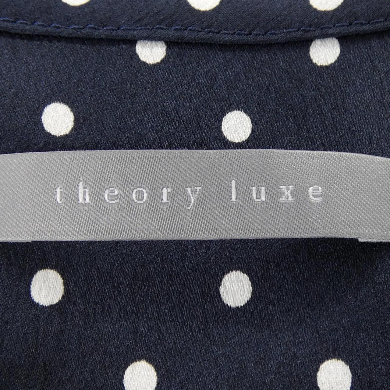 セオリーリュクス Theory luxe トップス
