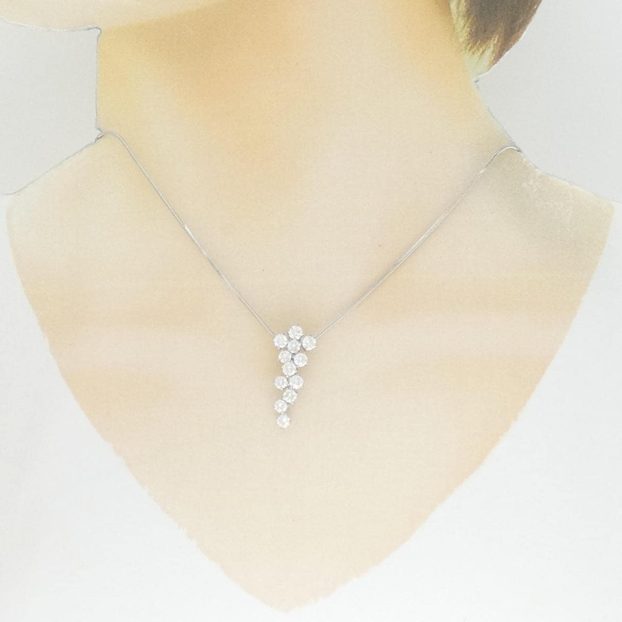 PT900/PT850 Diamond Necklace 2.000CT