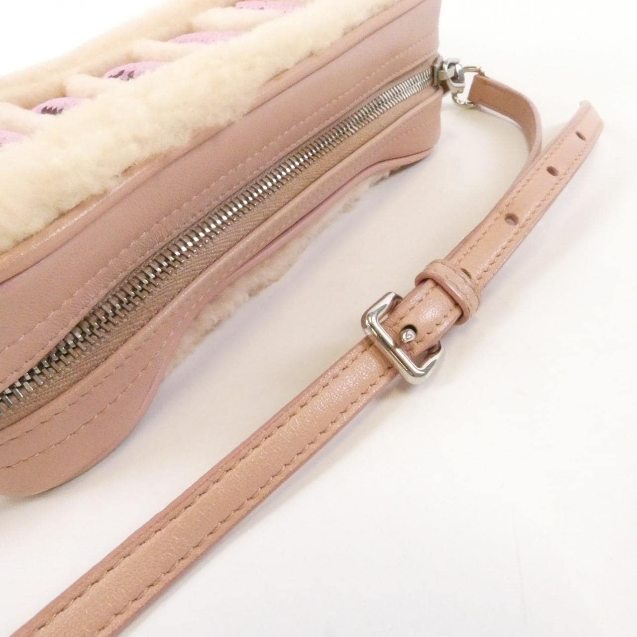 ミュウミュウ 5BH119 ショルダーバッグ