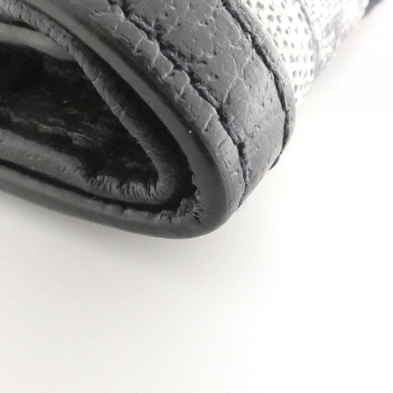 グッチ オフィディア 523155 96IWN 財布