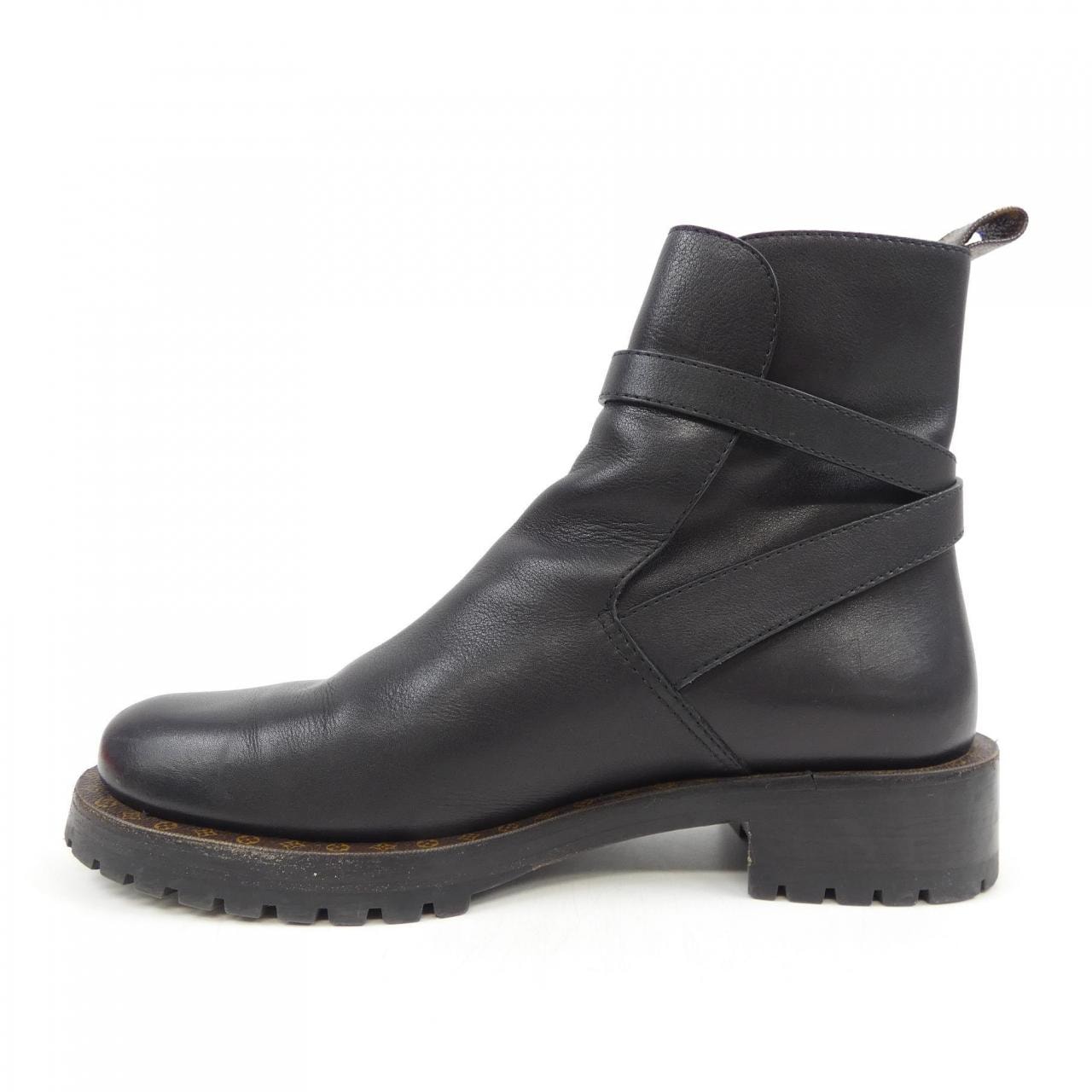 ルイヴィトン LOUIS VUITTON ボブールライン ブーツ