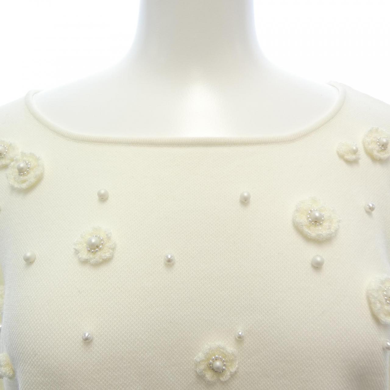 トゥービーシック TO BE CHIC ニット