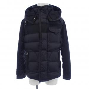 モンクレール MONCLER ダウンジャケット