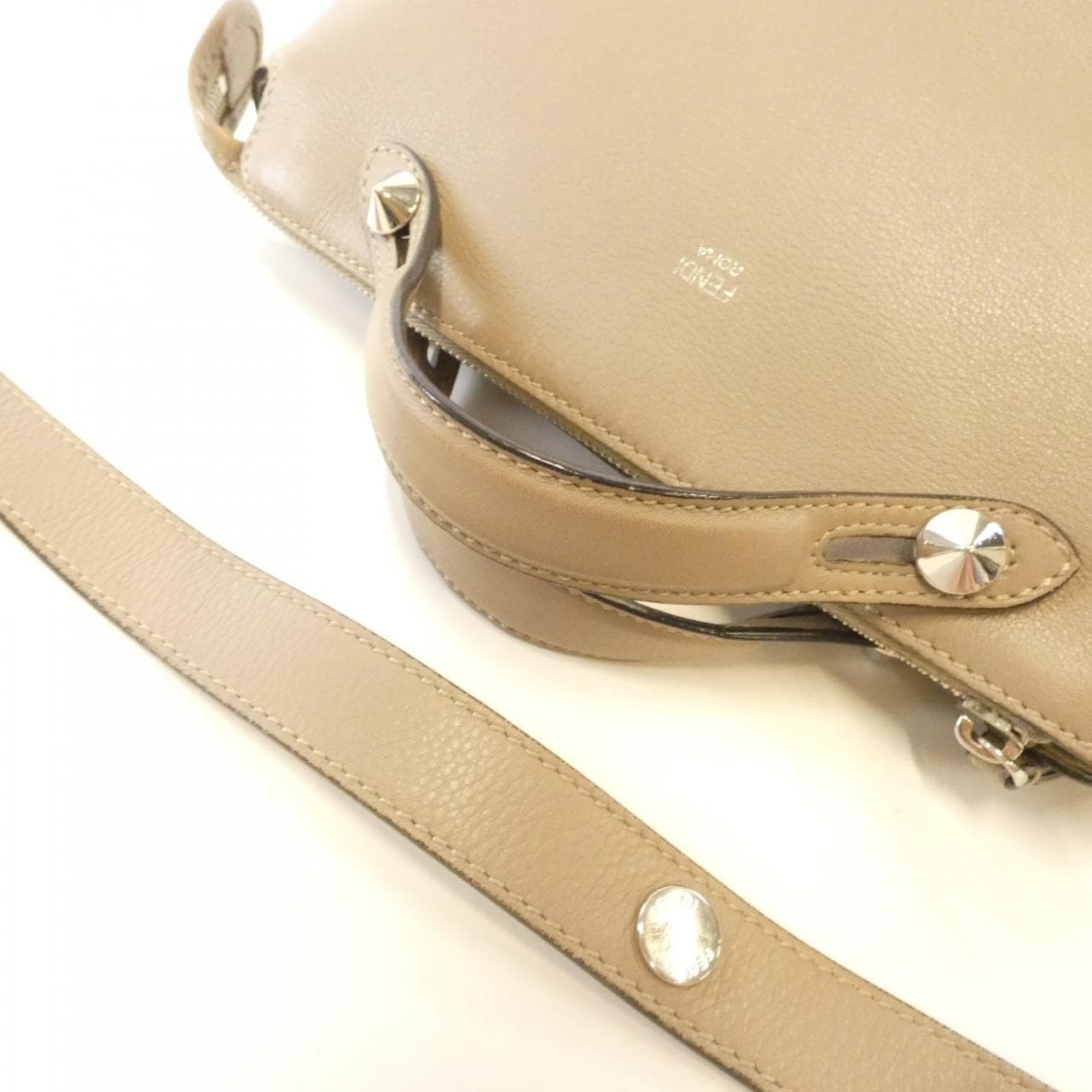 フェンディ バイ ザ ウェイ 8BL124 1D5 バッグ