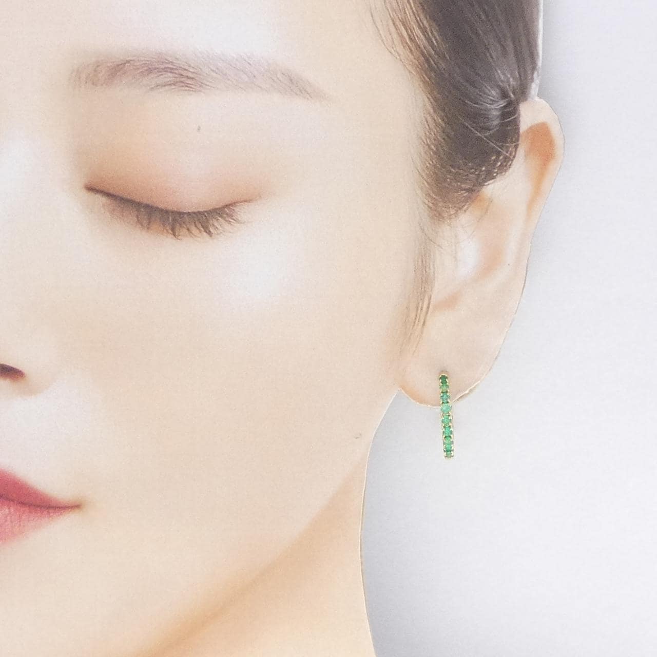 K18YG エメラルド ピアス 1.20CT