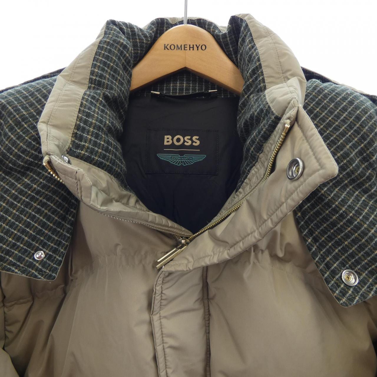ボス BOSS ASTON MARTIN ダウンジャケット