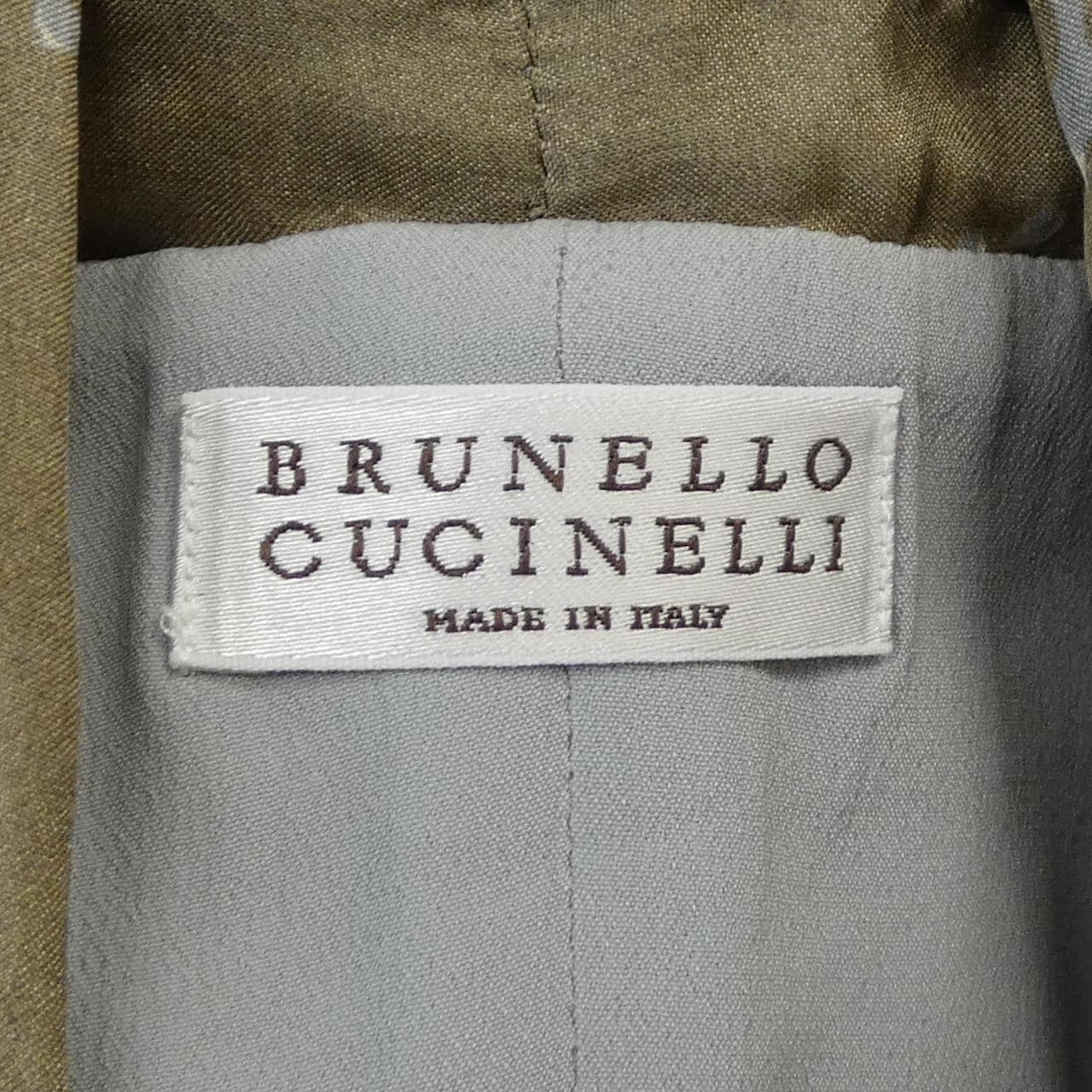 ブルネロクチネリ BRUNELLO CUCINELLI ベスト