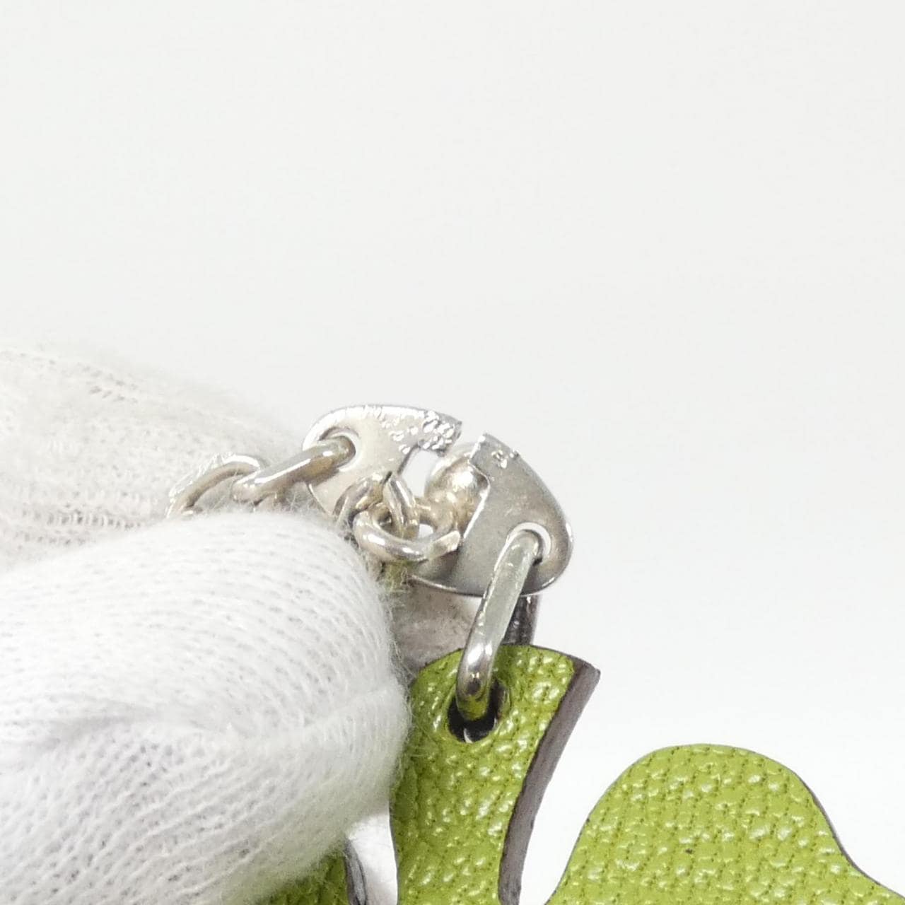 エルメス ラッキー4 047708CS キーホルダー