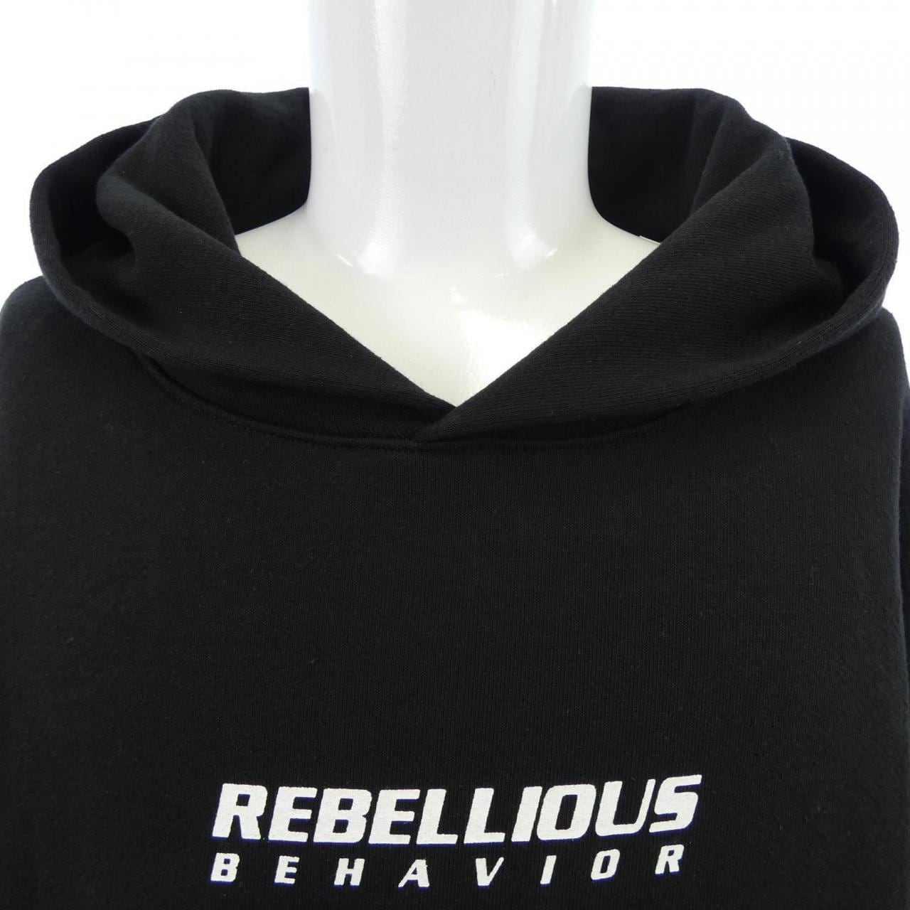 REBELLIOUS BEHAVIOR パーカー