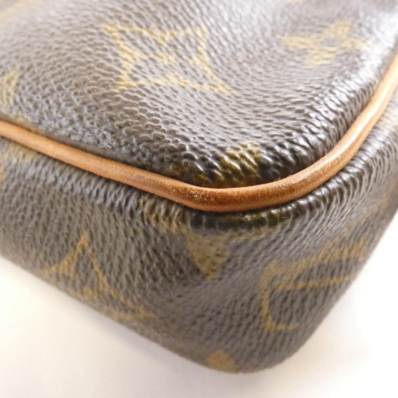 ルイヴィトン モノグラム マルリー バンドリエール M51828 ショルダーバッグ