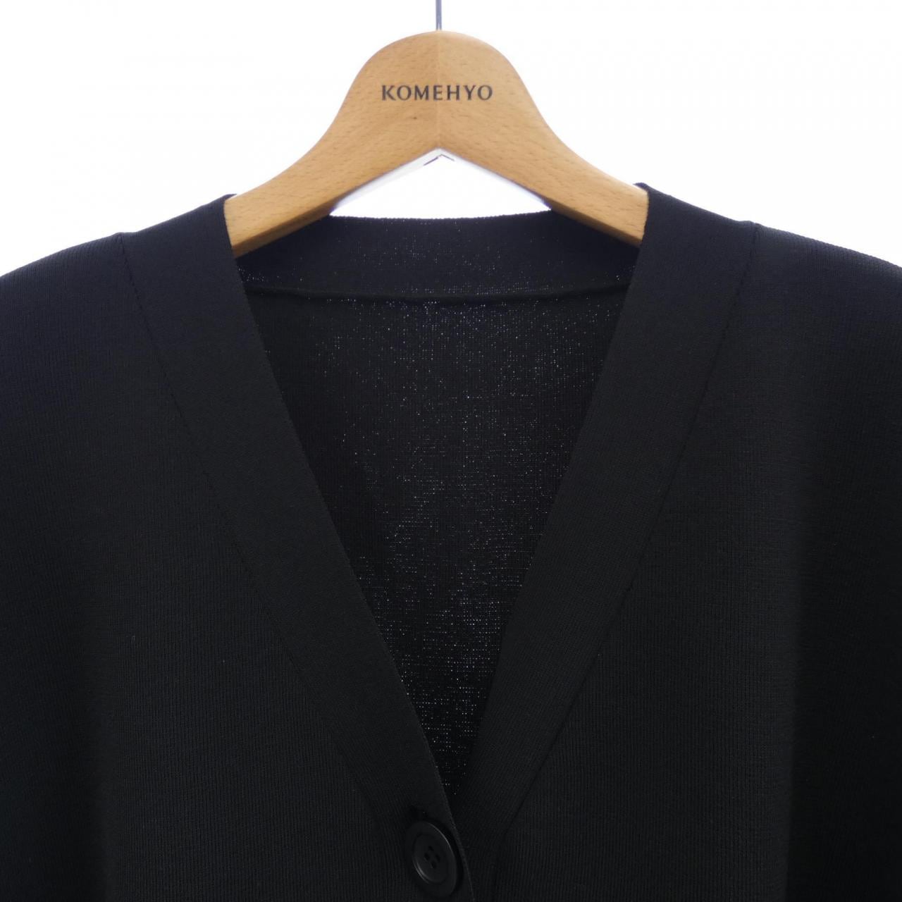 アドーア ADORE ベスト