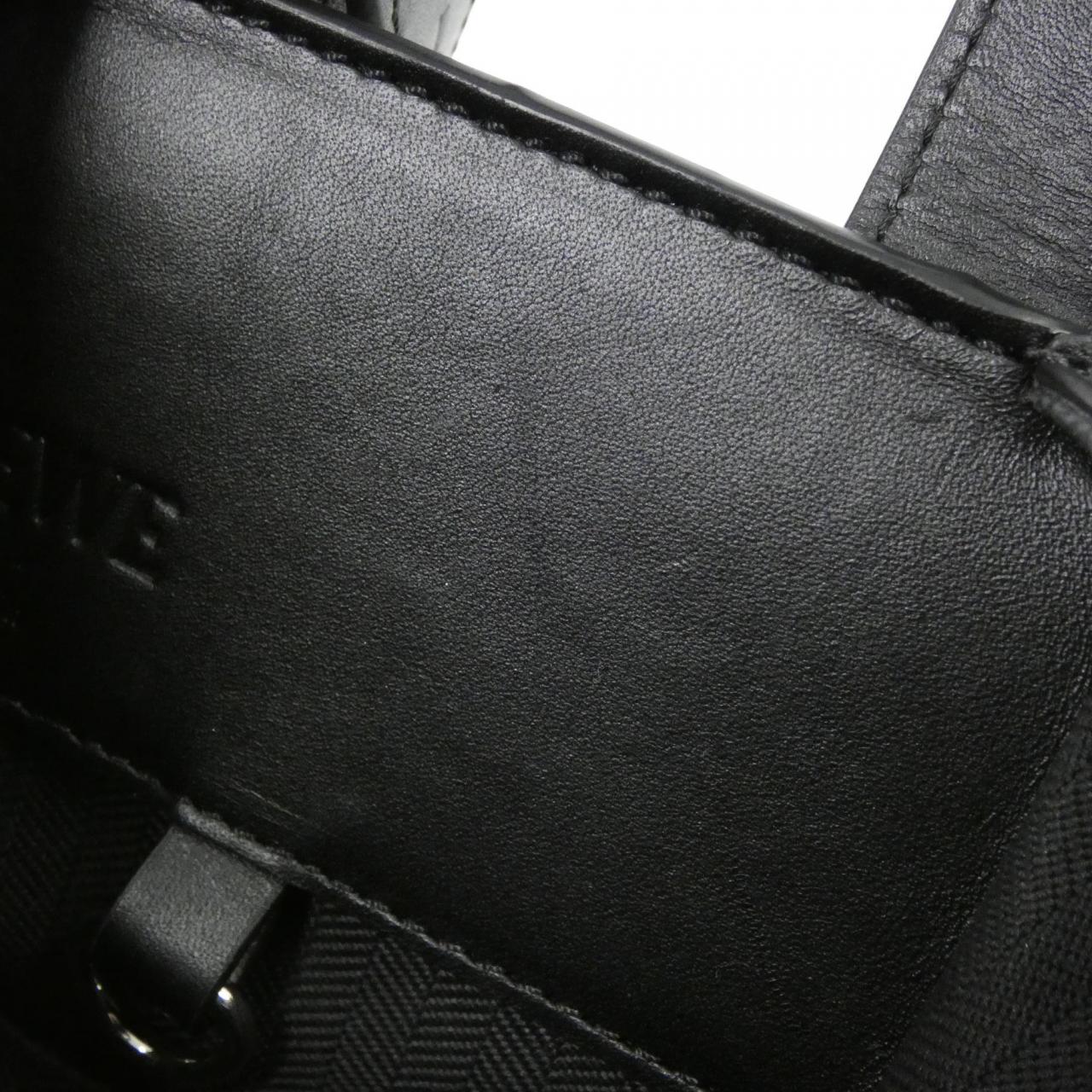 ロエベ ハンモック コンパクト A538H13X14 ショルダーバッグ