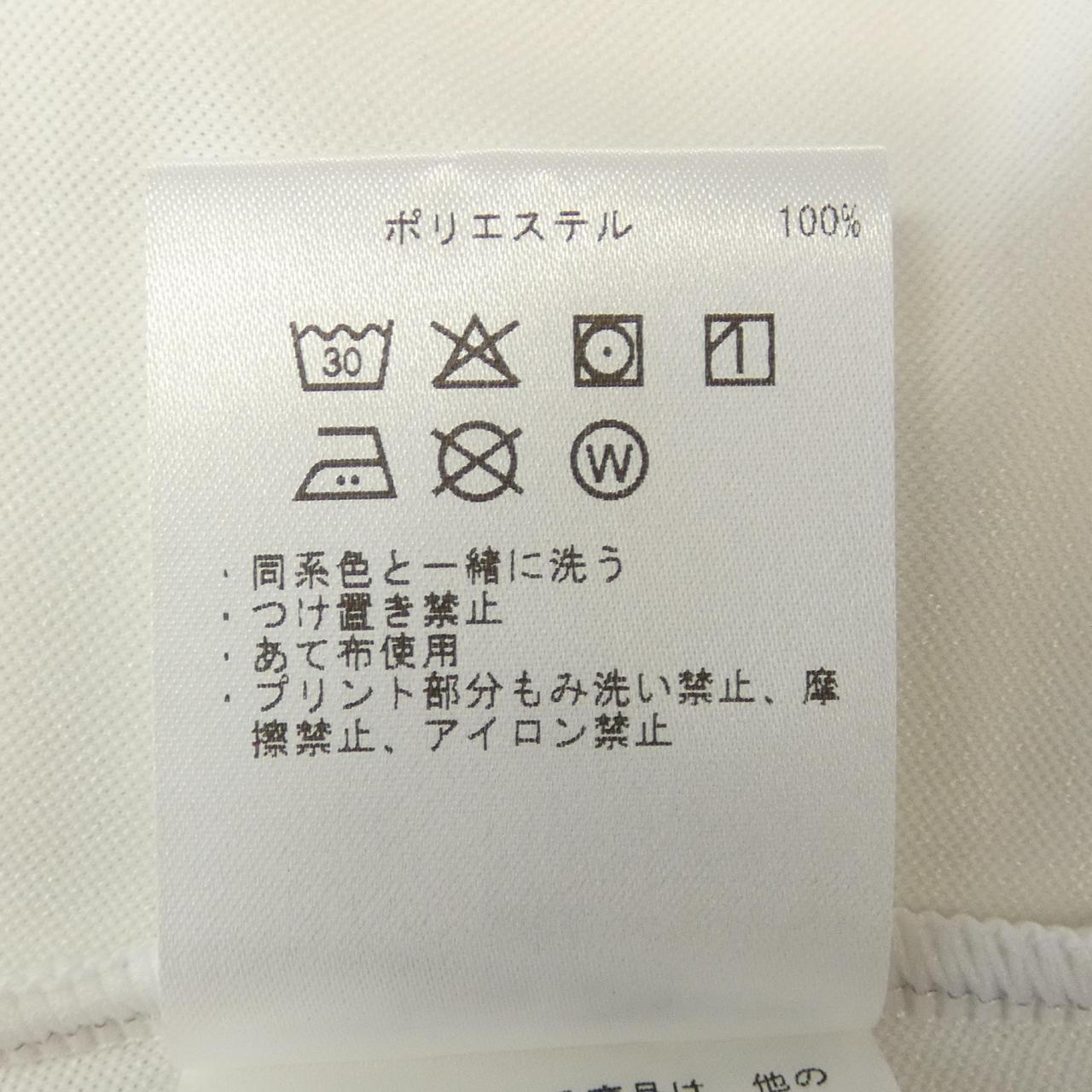 DESCENTE上衣