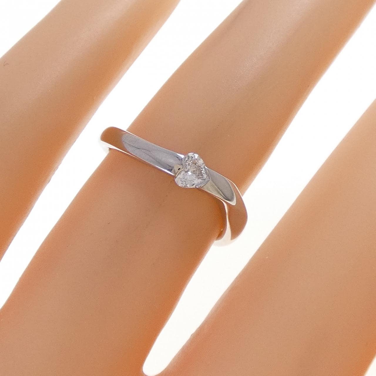 PT900 ハート ダイヤモンド リング 0.10CT