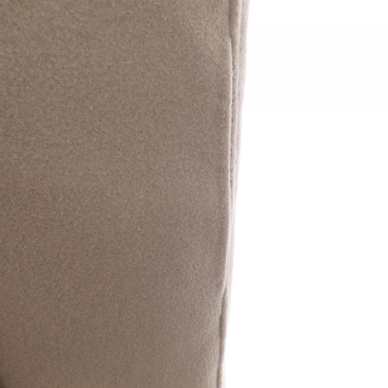 フェンディ FENDI FF8722 A5GO ロングベスト