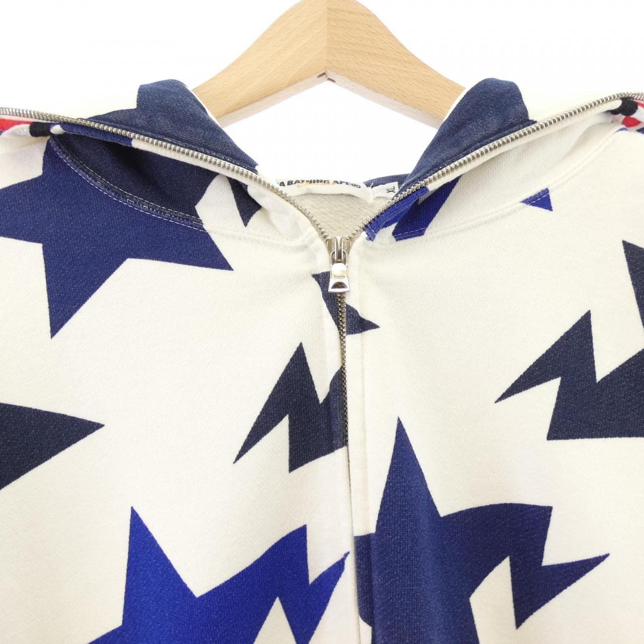 アベイシングエイプ A BATHING APE パーカー
