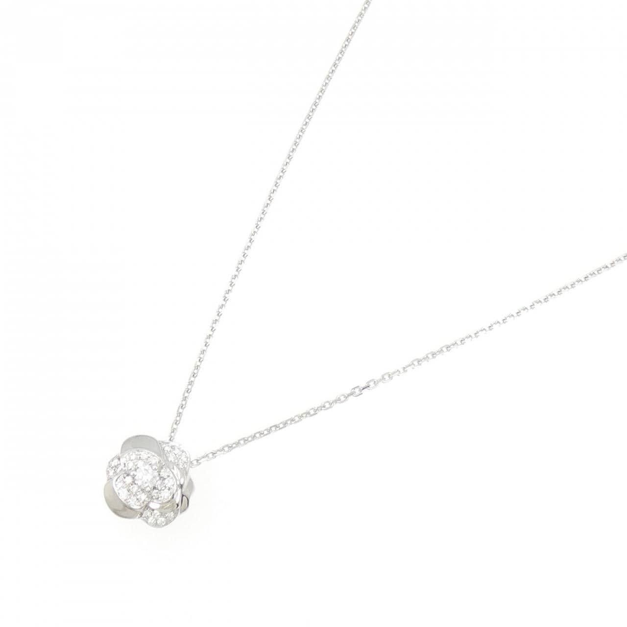 CHANEL camellia necklace