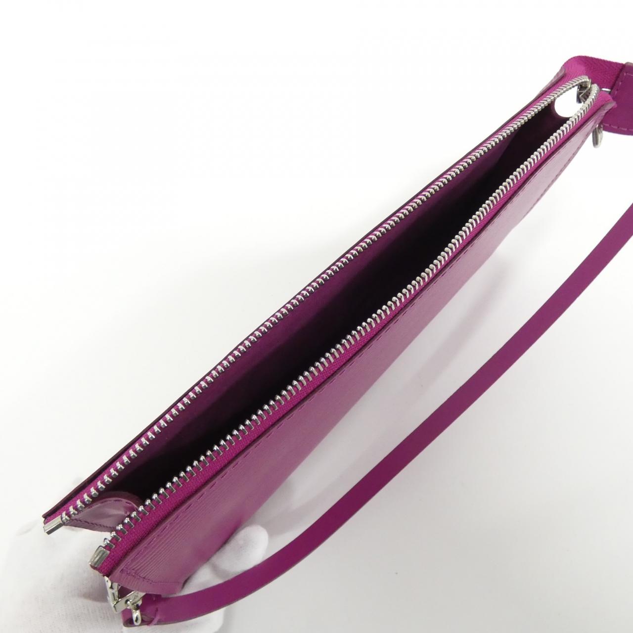 ルイヴィトン エピ ポシェット アクセソワール 24cm M5298L アクセサリーポーチ