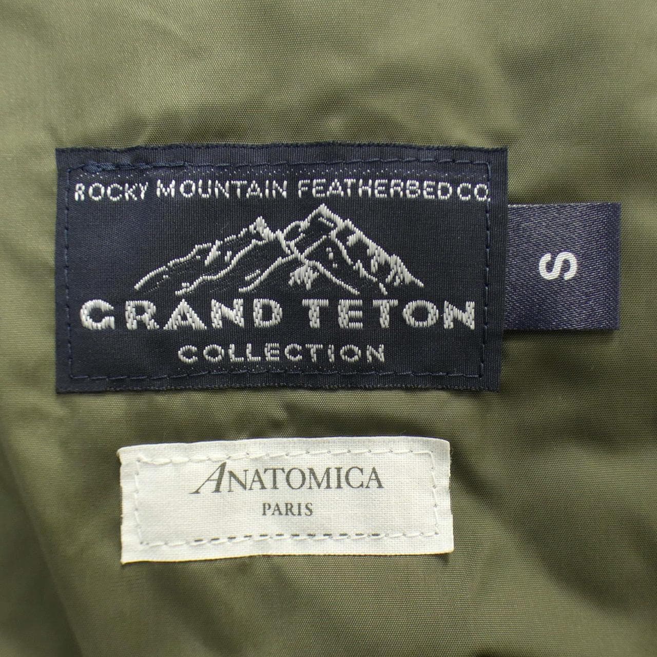 アナトミカ ANATOMICA ダウンジャケット