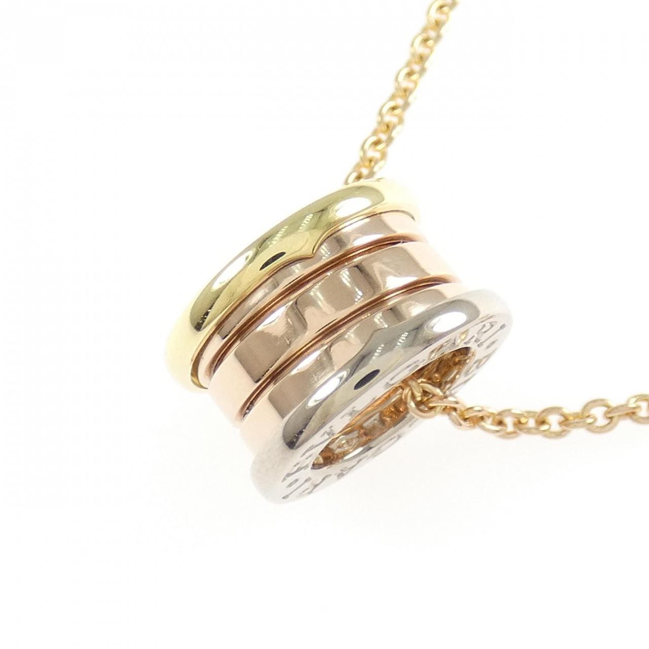 BVLGARI B.zero1 Perfect Mistake Necklace