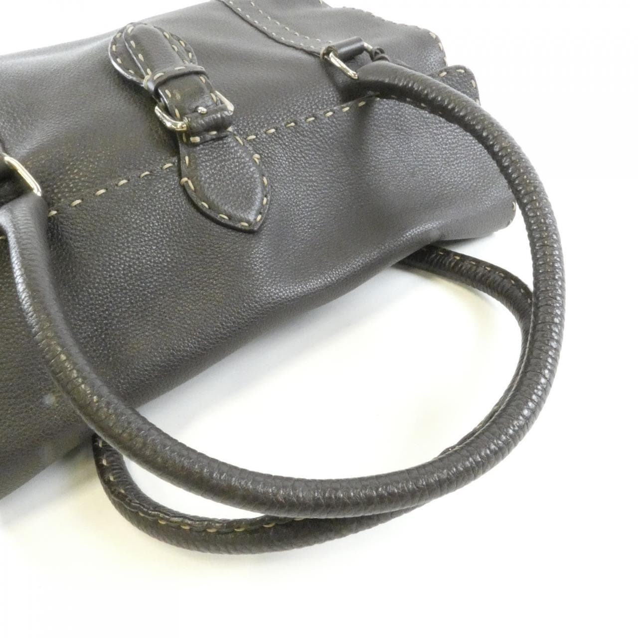 フェンディ セレリア 8BR458 NDU ショルダーバッグ