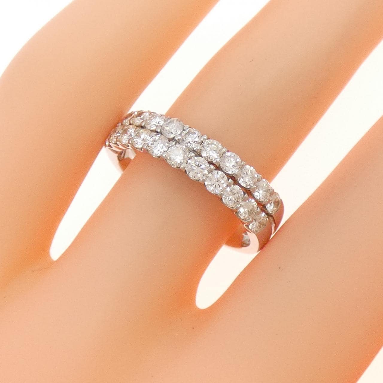 PT900 ダイヤモンド リング 1.00CT