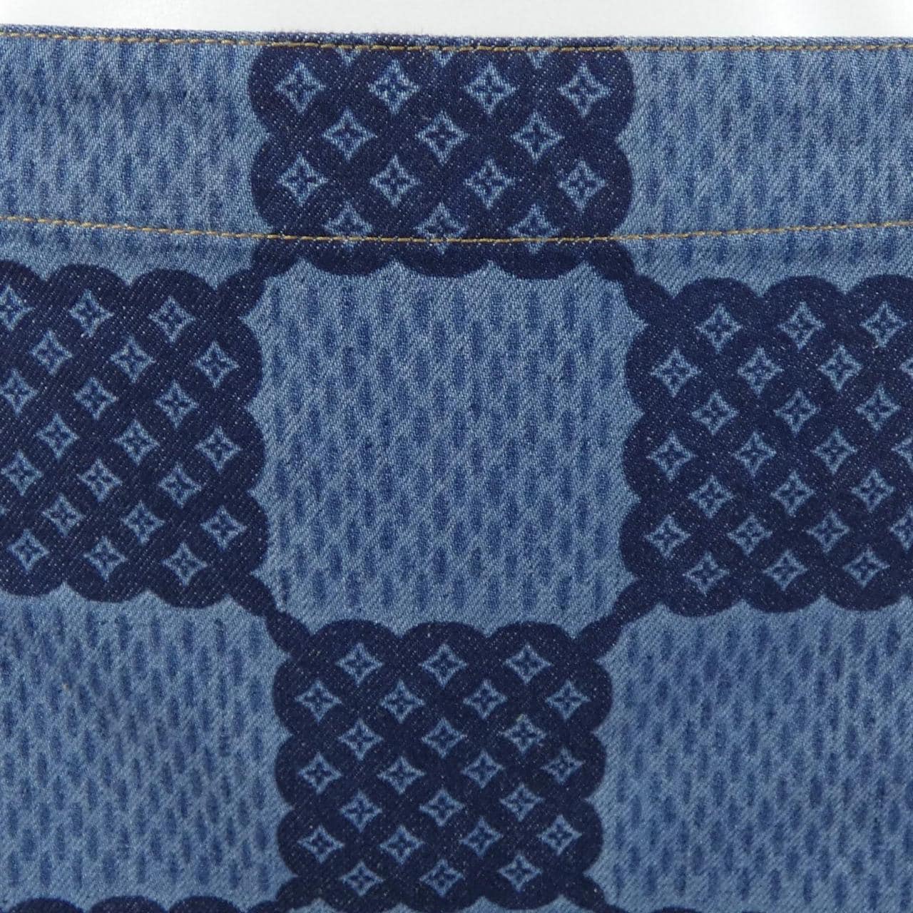 ルイヴィトン LOUIS VUITTON FRSK09JAT スカート