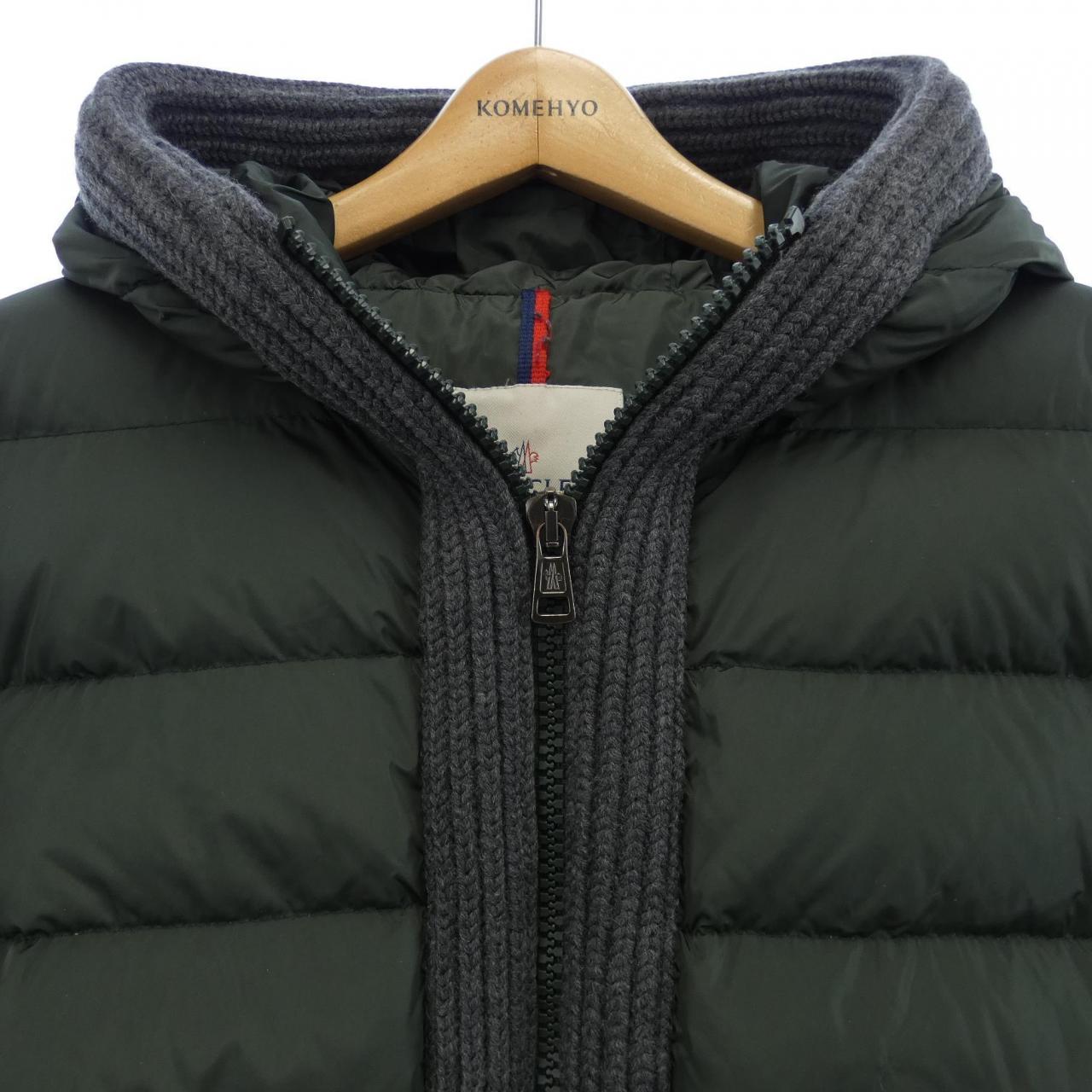 モンクレール MONCLER ダウンジャケット