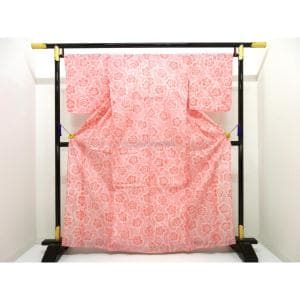 【新品】女ゆかた　絞り加工　Ｆサイズ