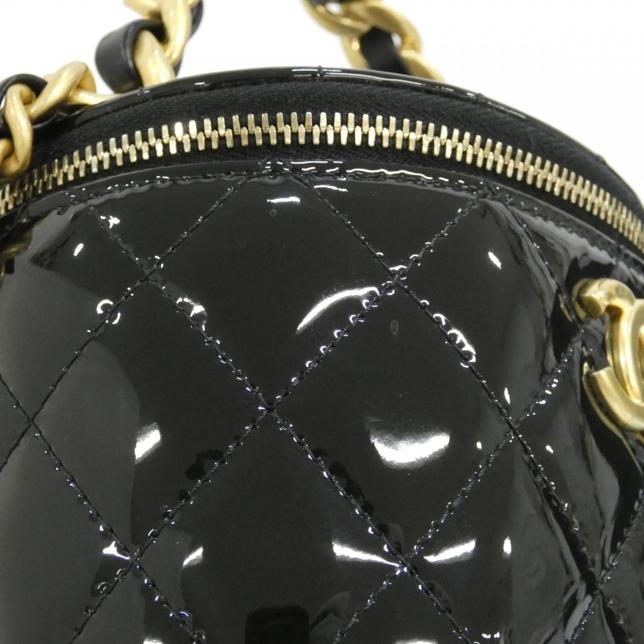 シャネル バッグ