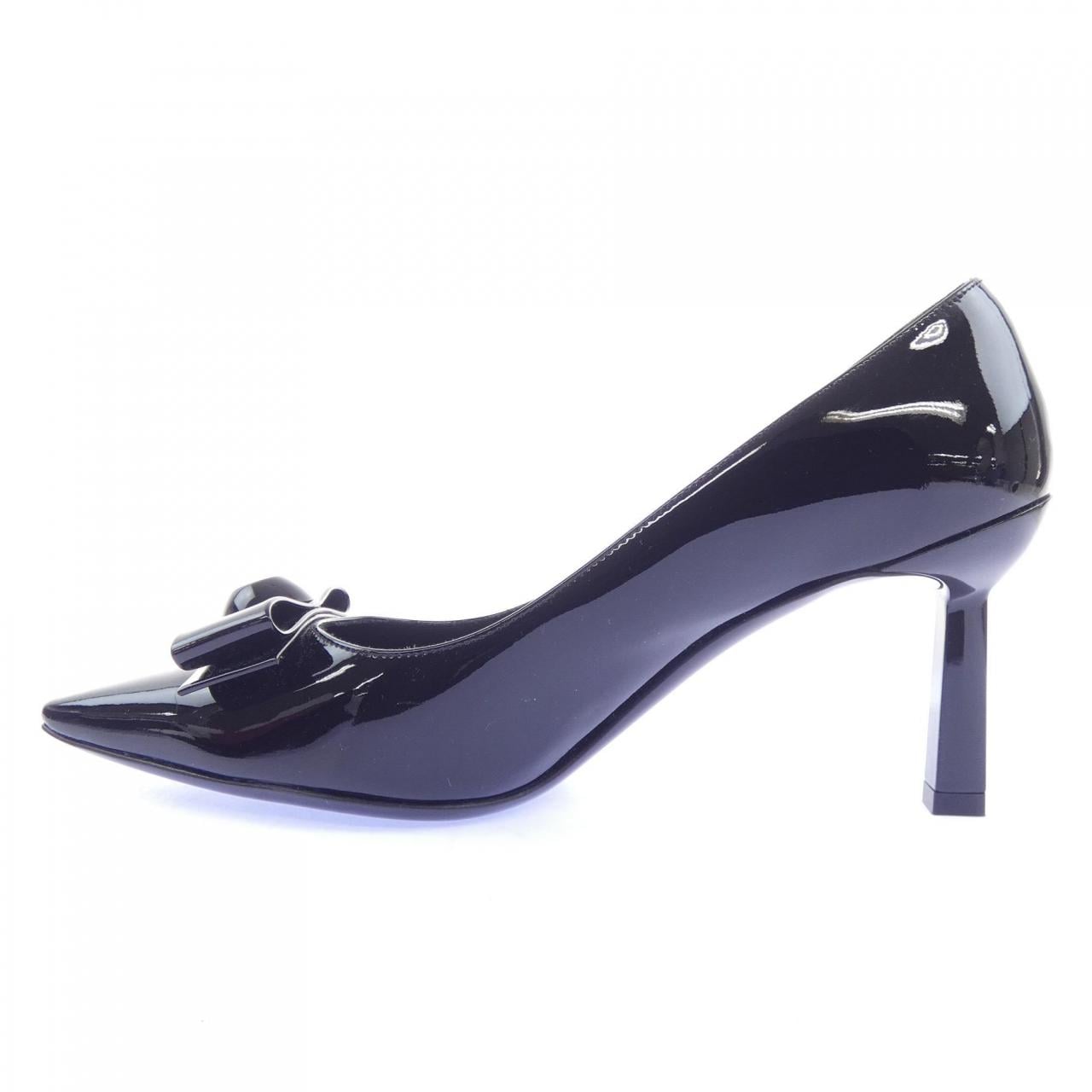 サルヴァトーレフェラガモ SALVATORE FERRAGAMO KATRIN パンプス