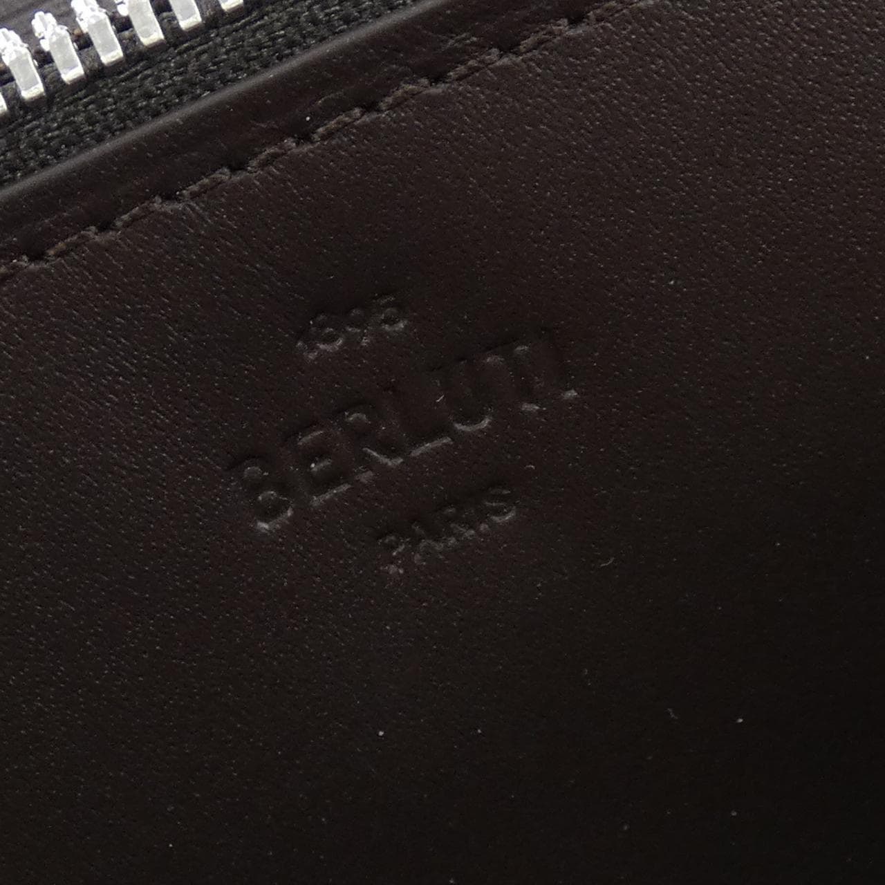 ベルルッティ Berluti イタウバグラディアント WALLET