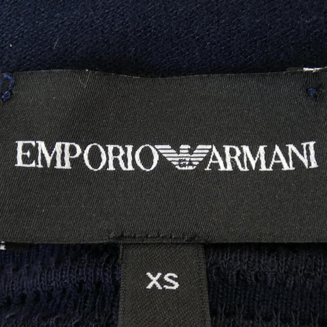 エンポリオアルマーニ EMPORIO ARMANI トップス