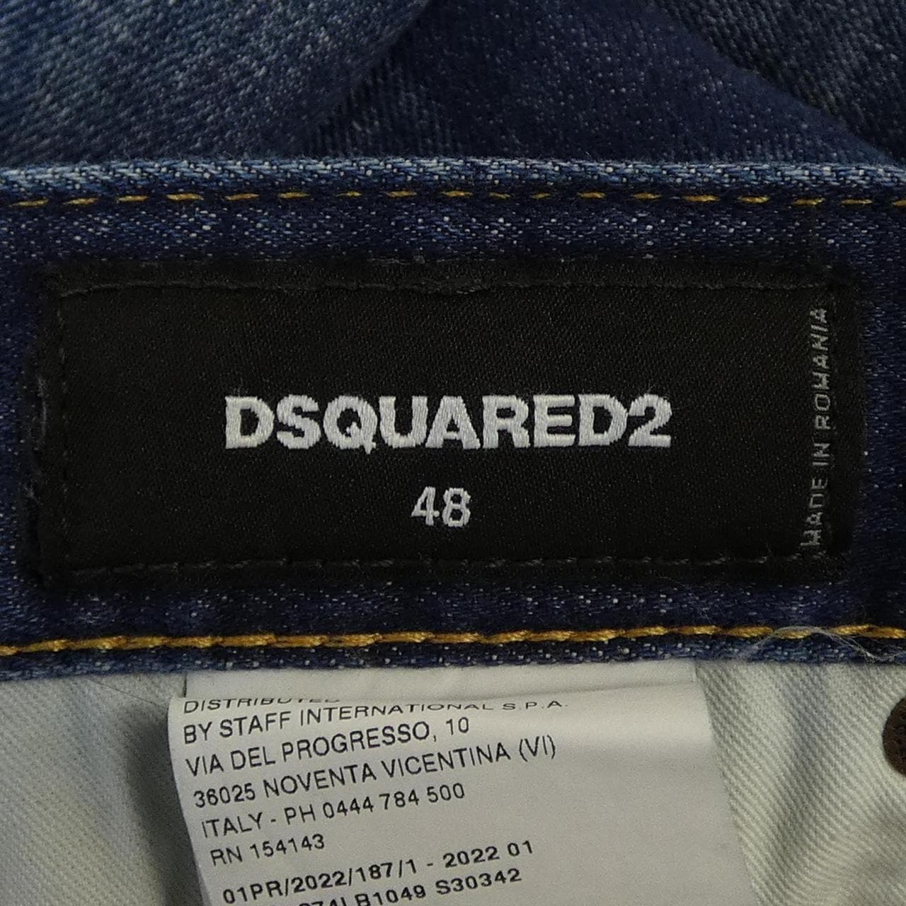 ディースクエアード DSQUARED2 S74LB1049 パンツ
