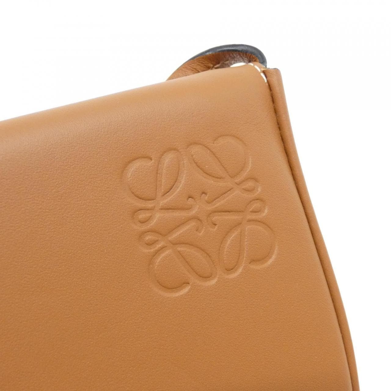 Loewe Heel Pouch Small 109 54 T14 Shoulder Bag