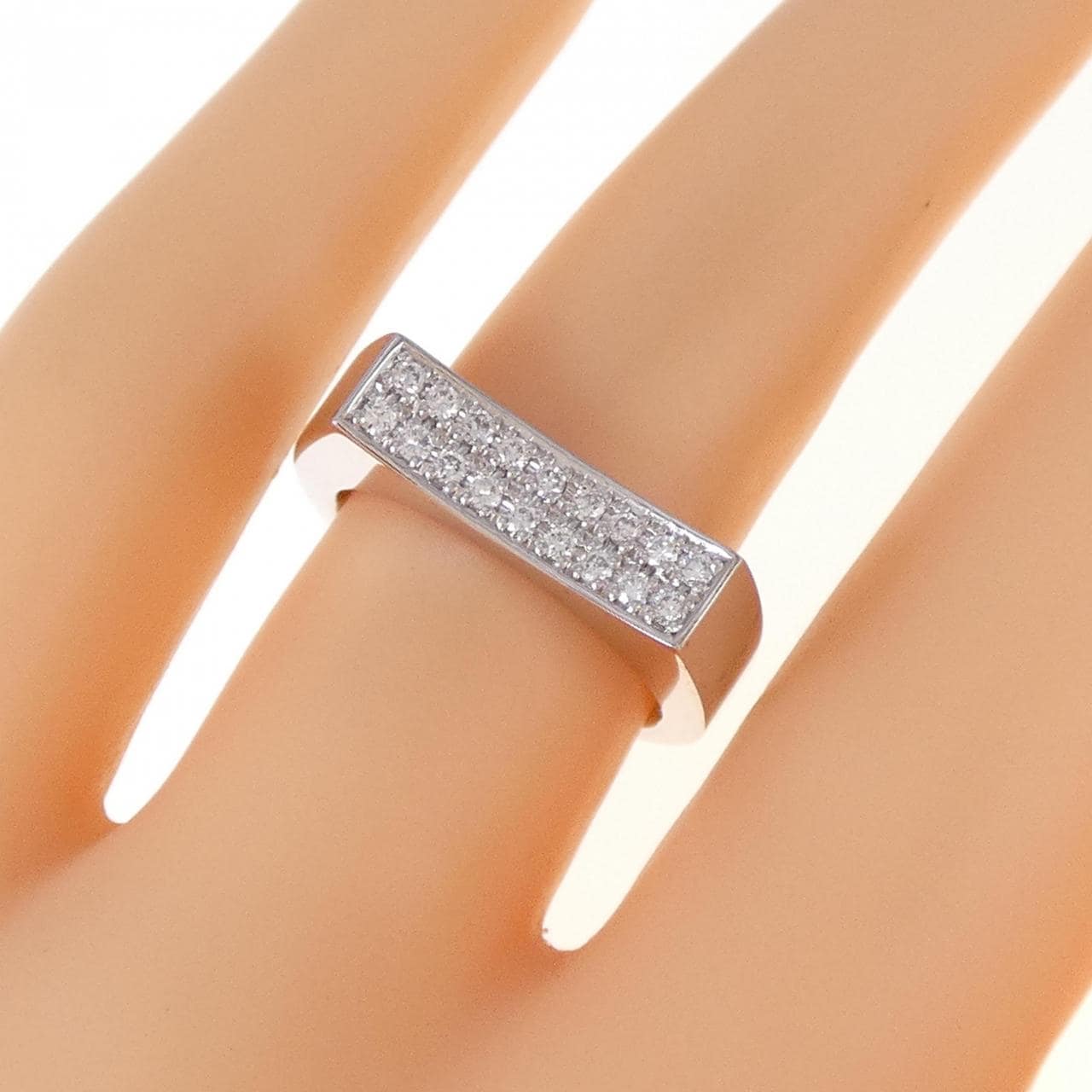 K18WG ダイヤモンド リング 0.19CT
