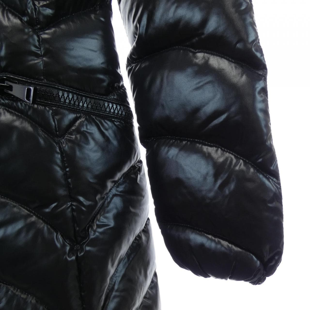 モンクレール MONCLER ALBIZIA ダウンコート
