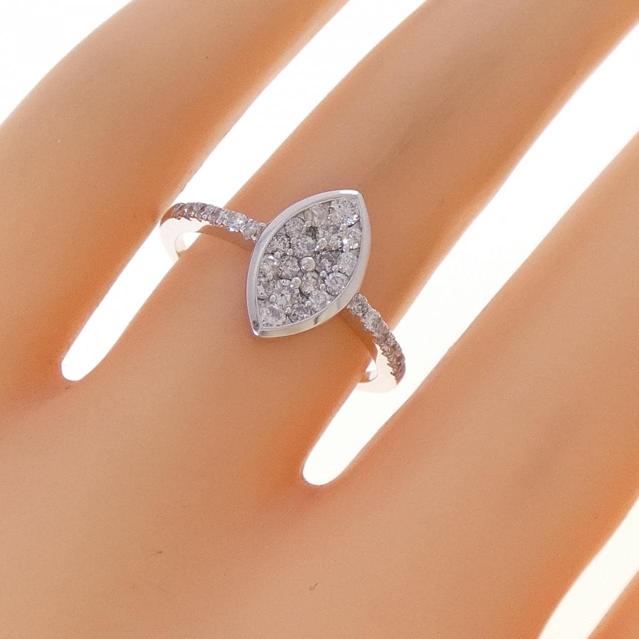 K18WG ダイヤモンド リング 0.5CT