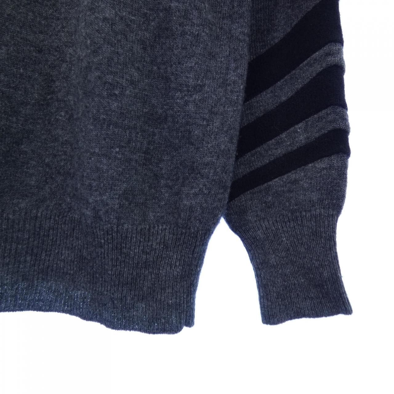 プラダ PRADA P24Q43 S142 1H8Q ニット