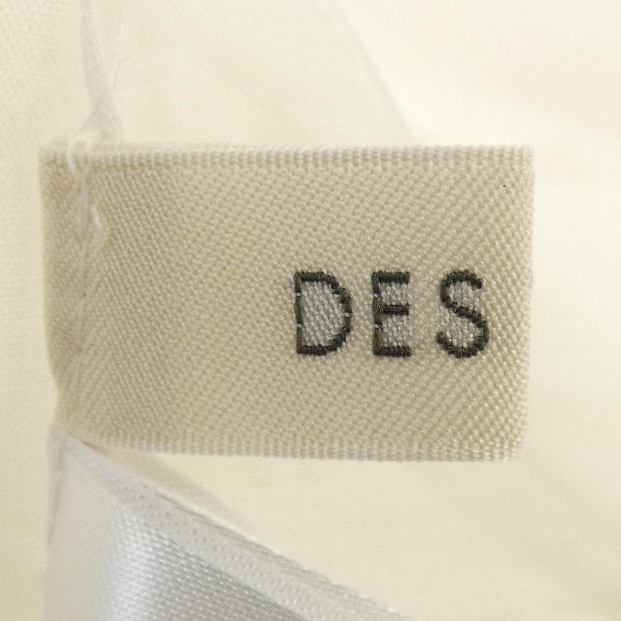 デプレ DES PRES ジャケット