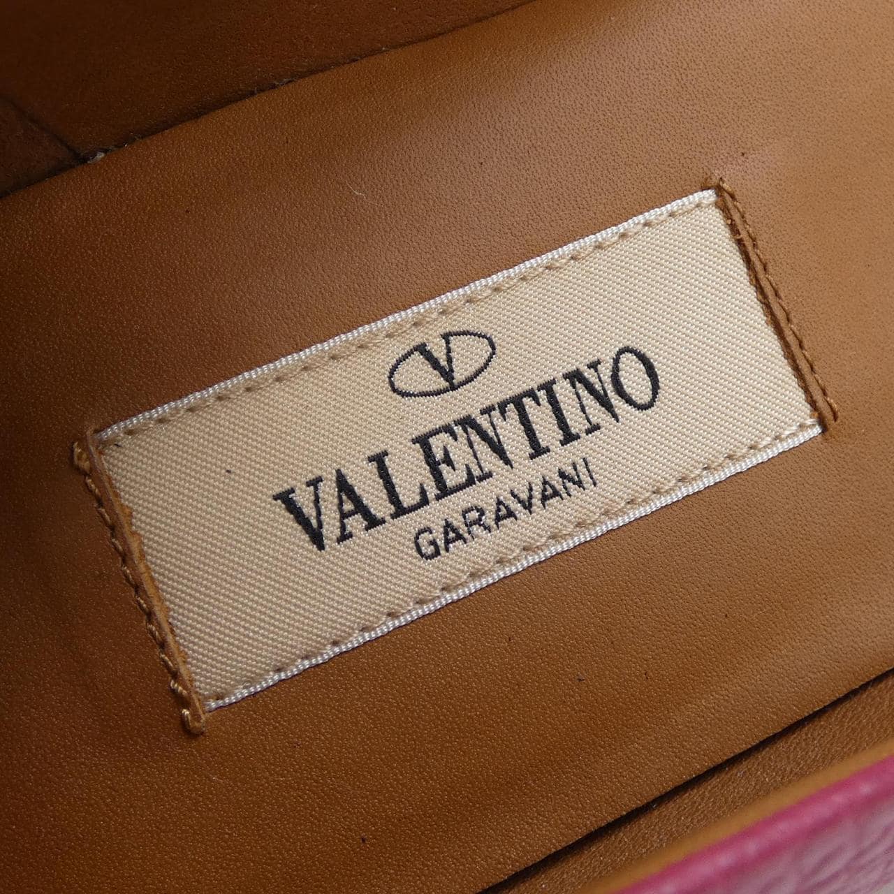 ヴァレンティノガラヴァーニ VALENTINO GARAVANI フラットシューズ