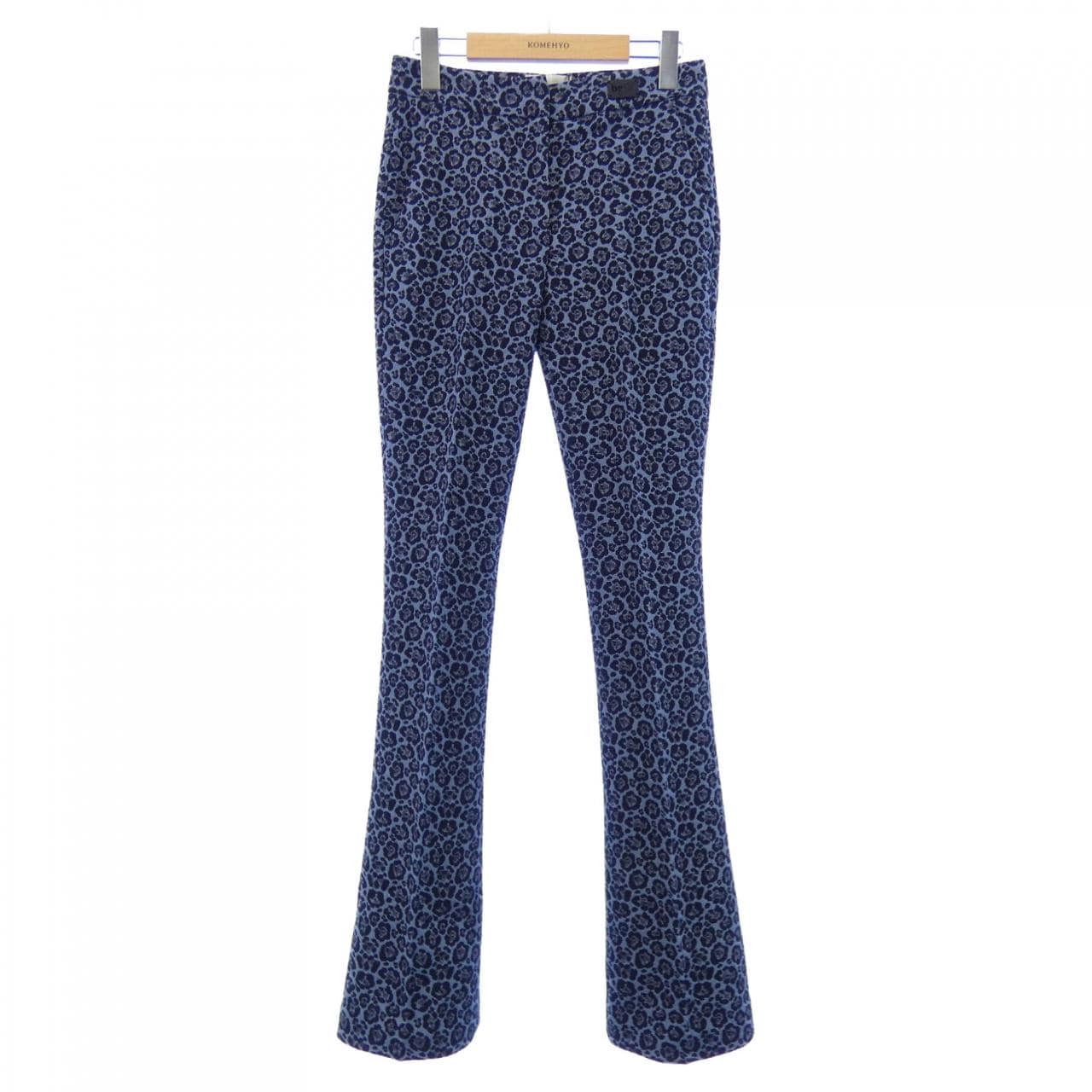 ビーブルマリン be Blumarine パンツ