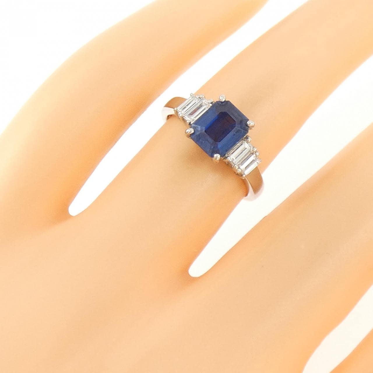 PT900 サファイヤ リング 1.36CT