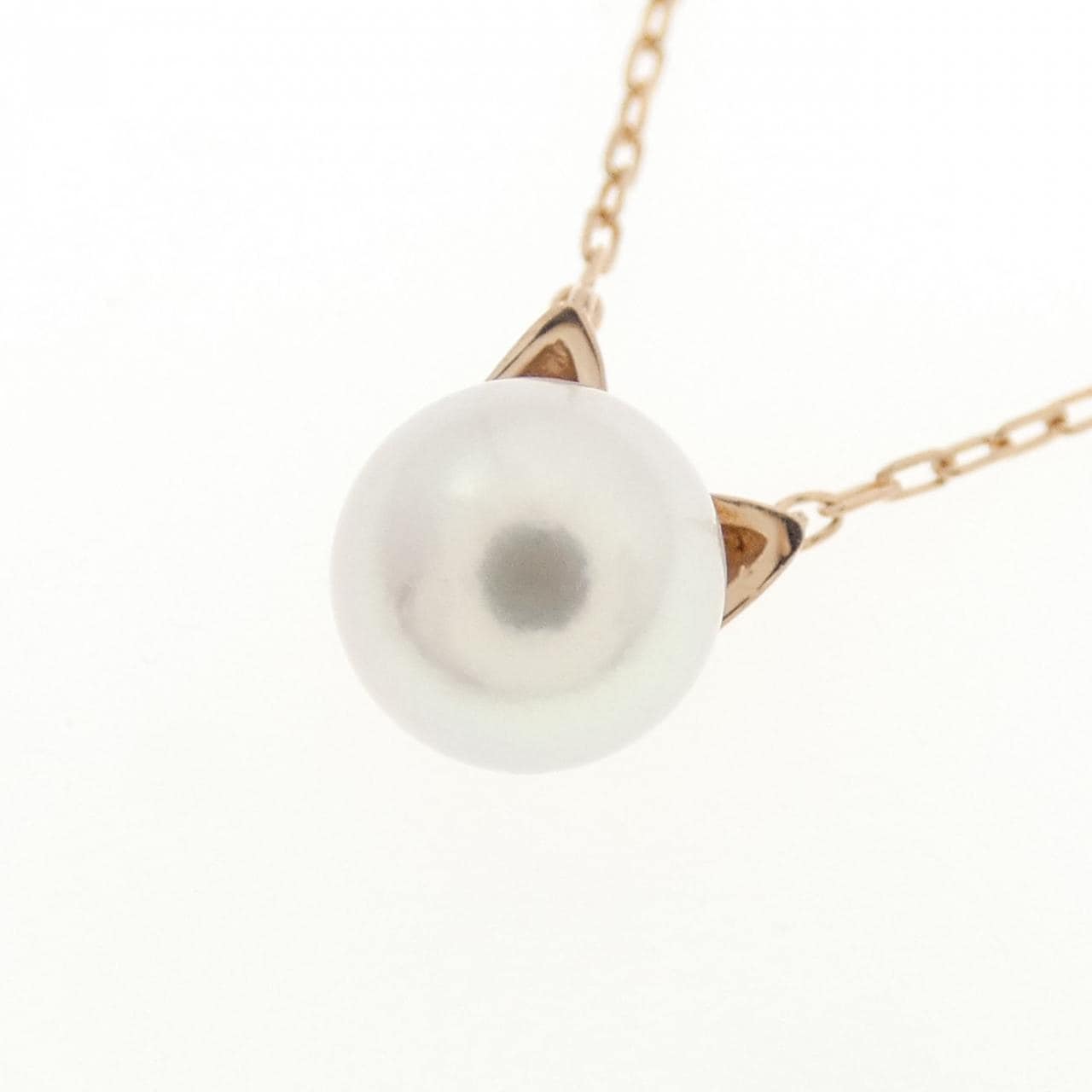 K10PG Cat Akoya Pearl Necklace 5.9mm